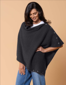 Knitwear Winter 26: Wrap Up Cape | Charcoal