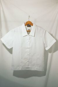 Catalogue: White Short Length Drop Blouse S/S