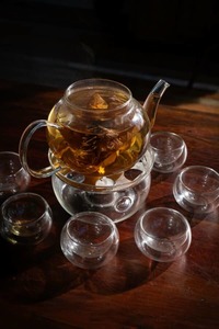 Products: Moa Stone Lotus Flower Tea Experience