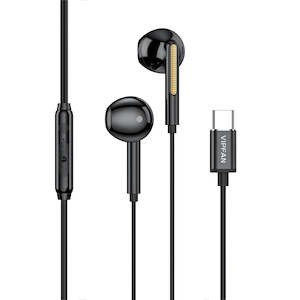 Wired Earphones: VFAN In-ear Stereo USB C Earphones with Mic M11