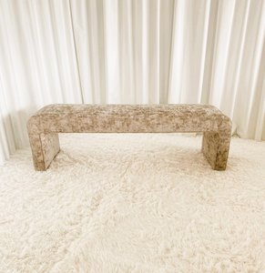 Products: Lola stool - Modern Chair