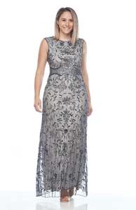 Products: Stunning Hand Beaded Evening/ Blacktie Gown in Fit & Flare Silhouette ZBDR6