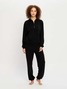 Activewear: Half-Zip Hoodie Black