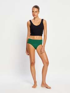 Basic Mid-Rise Brief Moderate Fir Green