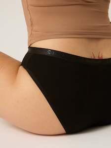 Heavy Overnight Absorbency: Vegan Bikini Heavy-Overnight Black