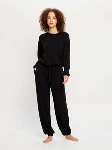 Plus Size Period Underwear: Classic Cut Jogger Black