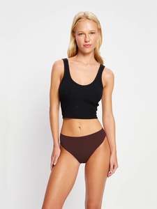 Women: Seamfree Bikini Moderate Bitter Chocolate Brown