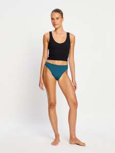 Women: Seamfree Hi-Leg Cheeky Light Mallard Blue