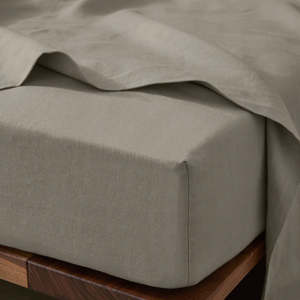 Weave: Ravello Linen Fitted Sheet | Pebble