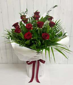 Valentines Day: Dozen Red Roses Bouquet
