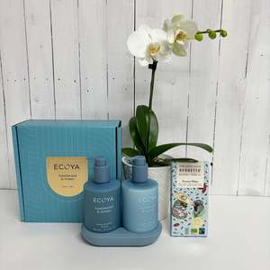 Bundles: A Beautiful Blue Indulgence Gift Bundle