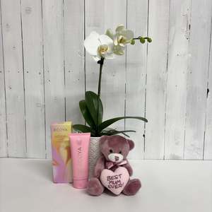 Seasonal Collection: Lovely Best Mum Ever gift bundle
