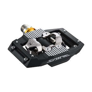 Pedals: Shimano SAINT SPD Pedal Dual Sided for Downhill