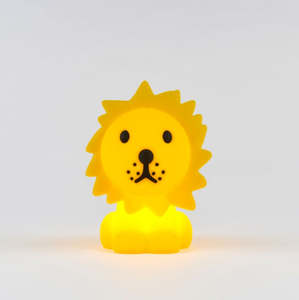 Lion First Light