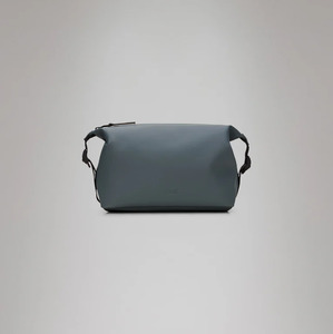 Mens Accessories: Rains Hilo Wash Bag Lagoon