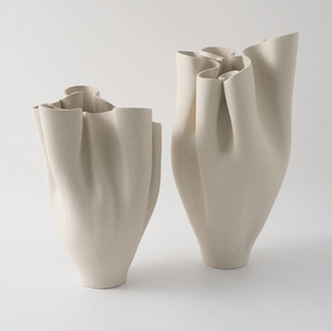 Walker Vase - Off White