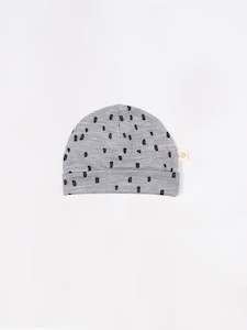 Accessories: merino beanie