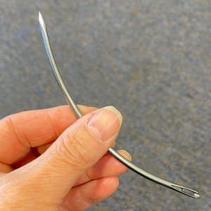 Upholstery Tools Needles: JOHN JAMES Curved Spring Needle