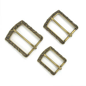 IVAN Annora End Bar Buckle