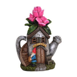 Garden: Garden Gnome Home - Watering Can