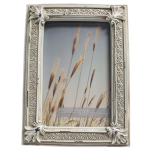 Photo Frames 1: 6x4 Fleur De Lys Corners