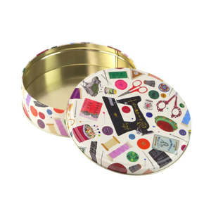 Kitchen: Needles & Thread - 17cm Round Tin