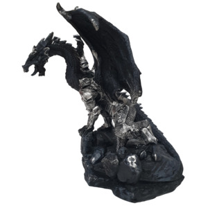 19cm Black Dragon Knight with Armour