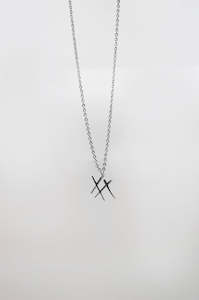 Xx necklace / silver