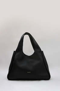 Bags: deduce shoulder bag / black