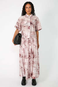 Sets: cohesive skirt / marble garnet red