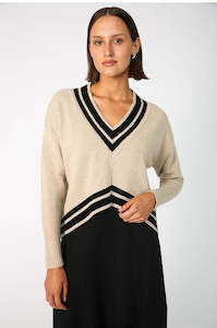 Knitwear: streak sweater / natural|black