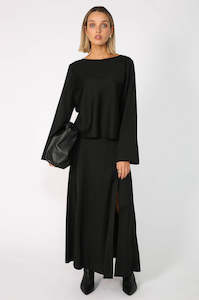 splitting skirt / black