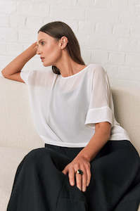 followed crop / white