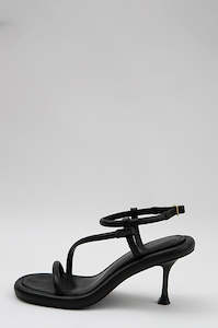 loft ankle strap heel / black