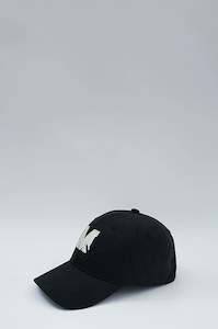 initial cap / black|ecru