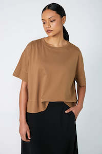 Last Chance: boxed tee / pecan brown