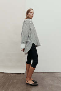 key capri pant / black