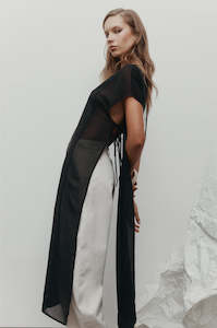 Moochi Chiffon: beam tabard / black