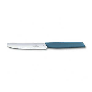 Knives: Tomato Serrated Knife Wavy Cornflower