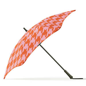 Blunt Umbrellas: Classic Umbrella Houndstooth Candy