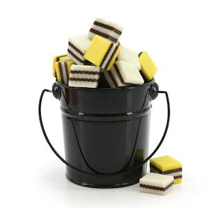Oceans Tinware: Tin Round Bucket w/Swing Handle Extra Tiny 9TDx7.7BDx8.3Hcm - Black (04-1)