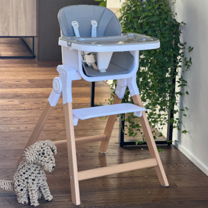 Baby & Toddler: The MOOSE Frankie Foldable High Chair