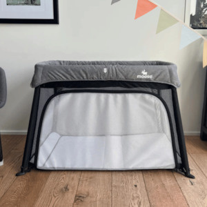 Travel Cot: Moose Emmett Travel Cot (with 2 FREE fitted sheets)