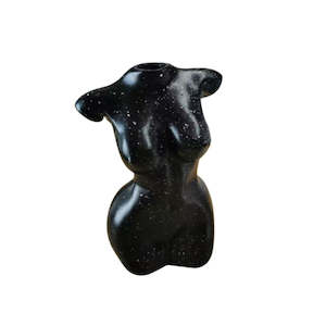 La Donna Vase Collection: Siena Body Vase - Black