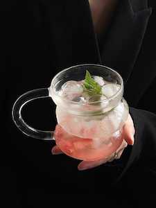 Artistic Homeware: Wobbly glass