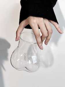 Artistic Homeware: Booty glass