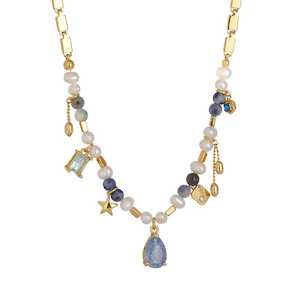 Old money crystal necklace - blue