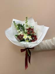 Floral Bouquets: Winter Posy