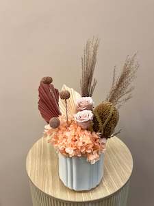 Dried Flowers: Dried Pot Arrangement
