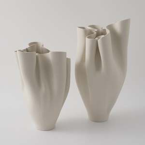 Homeware 1: Walker Vase Off White